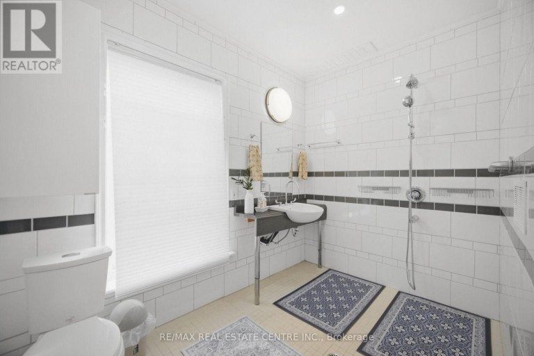 10245 OLD PINE CREST ROAD, Brampton (Northwest Brampton), Ontario, L0P1K0