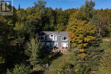 1054 INAWENDAWIN ROAD Lake of Bays (Ridout) Ontario photo 2
