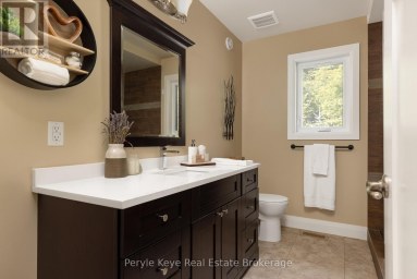 1054 INAWENDAWIN ROAD Lake of Bays (Ridout) Ontario photo 24
