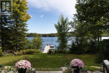1054 INAWENDAWIN ROAD Lake of Bays (Ridout) Ontario photo 5