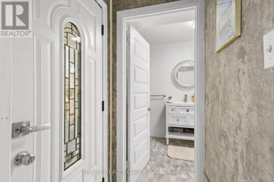 8198 LITTLEWOOD DRIVE Middlesex Centre Ontario photo 13