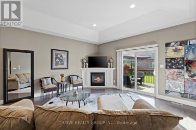 19 - 220 WALNUT STREET Lucan Biddulph (Lucan) Ontario photo 16