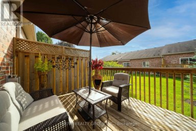 19 - 220 WALNUT STREET Lucan Biddulph (Lucan) Ontario photo 17