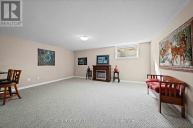 19 - 220 WALNUT STREET Lucan Biddulph (Lucan) Ontario photo 34