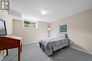 19 - 220 WALNUT STREET Lucan Biddulph (Lucan) Ontario photo 36