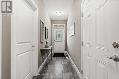 19 - 220 WALNUT STREET Lucan Biddulph (Lucan) Ontario photo 6