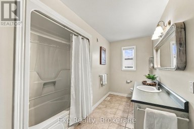 52 TREFUSIS STREET Port Hope Ontario photo 25