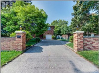 UPPER 758 BRADLEY AVENUE London South (South Y) Ontario photo 1