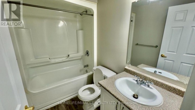 115 - 736 OLD ALBERT STREET, Waterloo, Ontario, N2L6R4