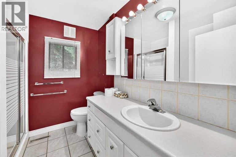 7219 Bow Crescent NW, Calgary, Alberta, T3B2C9