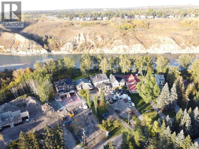 7219 Bow Crescent NW, Calgary, Alberta, T3B2C9