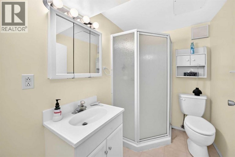 7219 Bow Crescent NW, Calgary, Alberta, T3B2C9