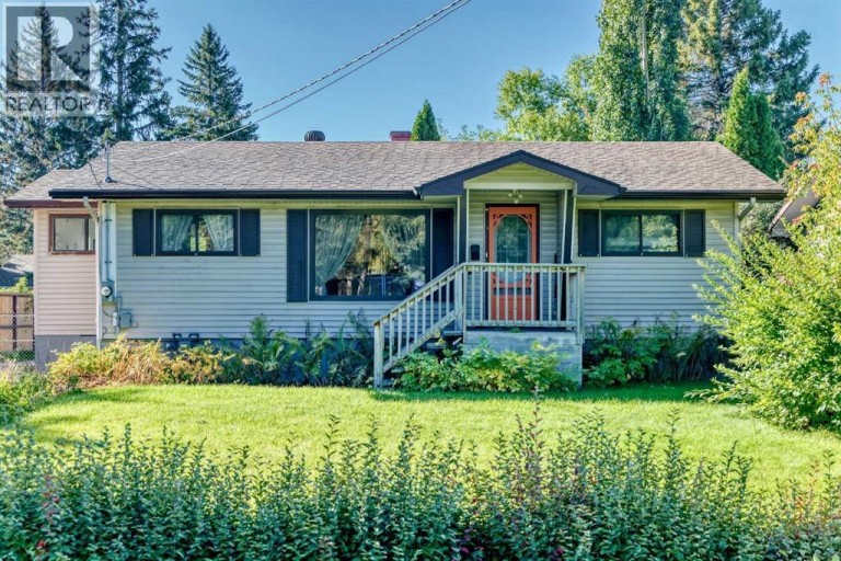 7219 Bow Crescent NW, Calgary, Alberta, T3B2C9