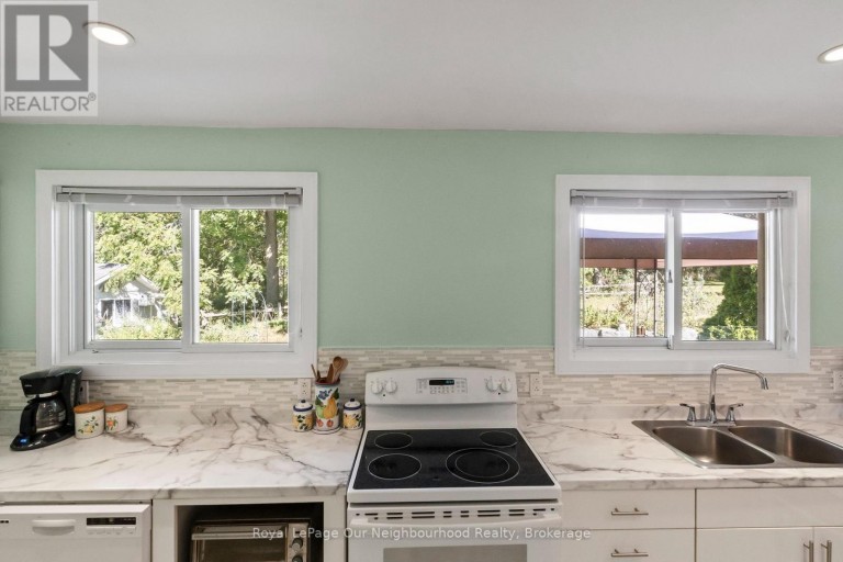 13 ORCHARD CRESCENT, Brighton, Ontario, K0K1H0