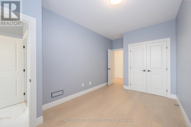 4211 LIBERTY CROSSING London South (South V) Ontario photo 30