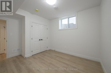 4211 LIBERTY CROSSING London South (South V) Ontario photo 40