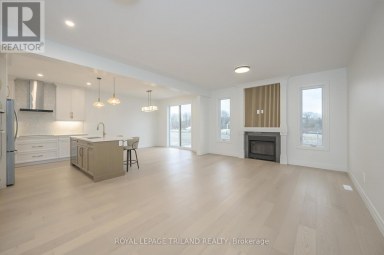 4211 LIBERTY CROSSING London South (South V) Ontario photo 5