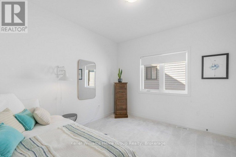 48 MACALISTER BOULEVARD, Guelph (Kortright East), Ontario, N1G0G6