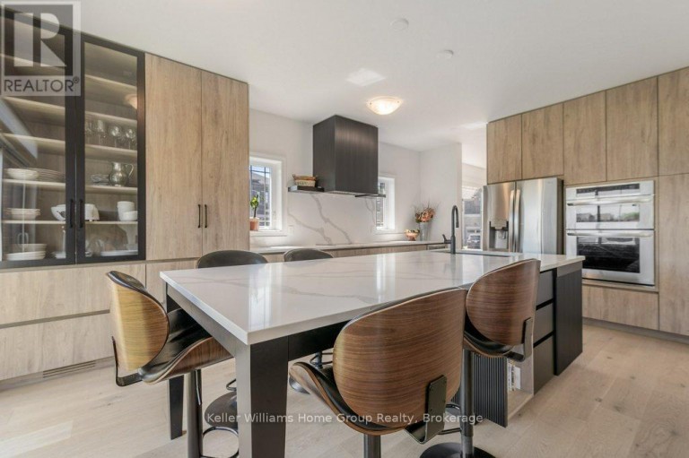 48 MACALISTER BOULEVARD, Guelph (Kortright East), Ontario, N1G0G6