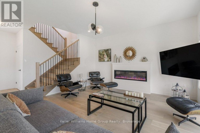 48 MACALISTER BOULEVARD, Guelph (Kortright East), Ontario, N1G0G6