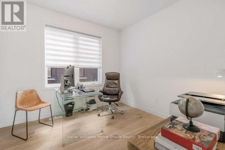 48 MACALISTER BOULEVARD, Guelph (Kortright East), Ontario, N1G0G6