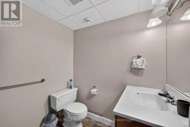 38823 VIENNA STREET Bluewater (Stanley) Ontario photo 29