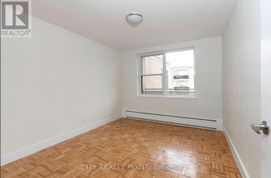 601 - 2 GRANDSTAND PLACE Toronto (Thorncliffe Park) Ontario photo 9