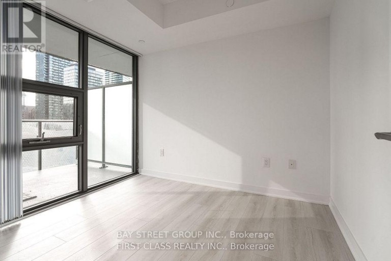 1402 - 11 WELLESLEY STREET W, Toronto (Bay Street Corridor), Ontario, M4Y0G4
