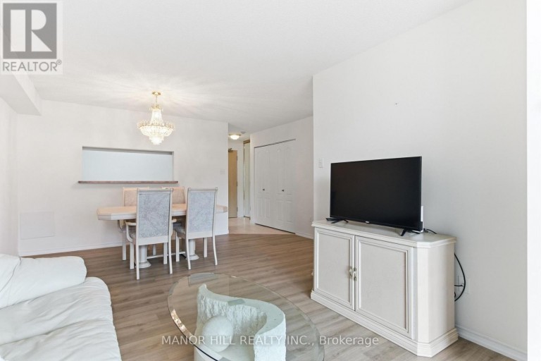 814 - 11 TOWNSGATE DRIVE, Vaughan (Crestwood-Springfarm-Yorkhill), Ontario, L4J8G4