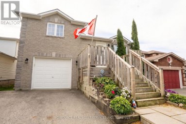 56 HERSEY CRESCENT Barrie (Holly) Ontario photo 1