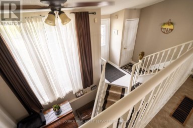 56 HERSEY CRESCENT Barrie (Holly) Ontario photo 14