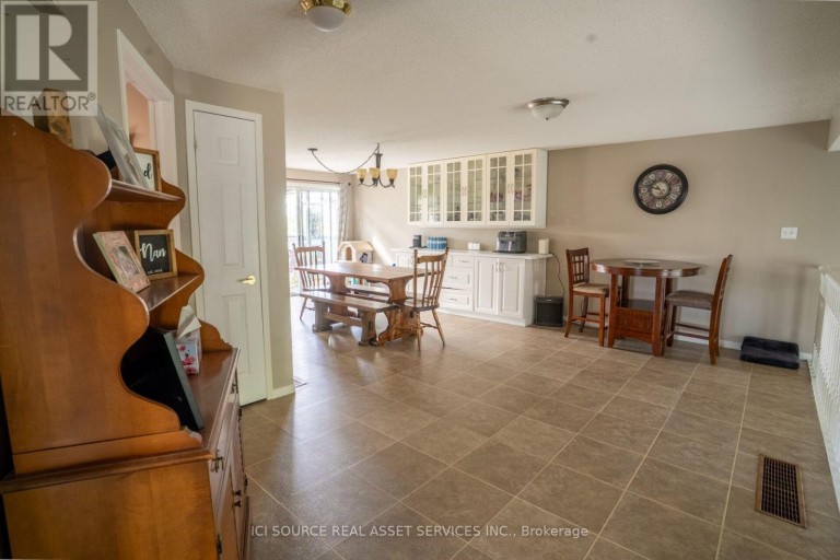56 HERSEY CRESCENT, Barrie (Holly), Ontario, L4N8R2