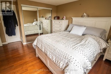 56 HERSEY CRESCENT Barrie (Holly) Ontario photo 19