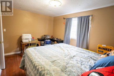 56 HERSEY CRESCENT Barrie (Holly) Ontario photo 26