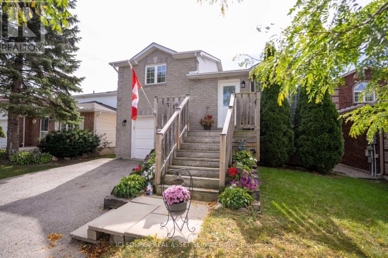 56 HERSEY CRESCENT, Barrie (Holly), Ontario, L4N8R2