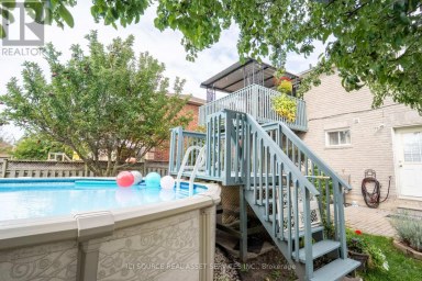 56 HERSEY CRESCENT Barrie (Holly) Ontario photo 8
