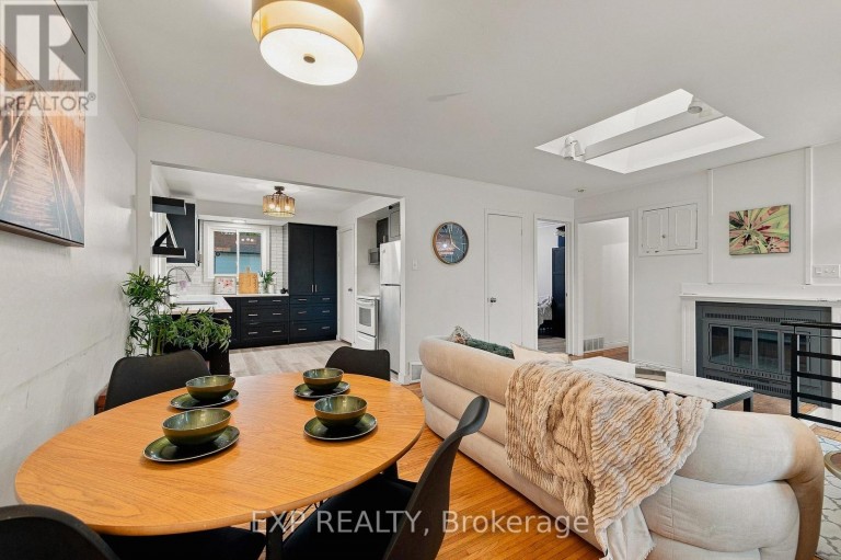 56 ASHBURY AVENUE, London South (South Y), Ontario, N6E1T1