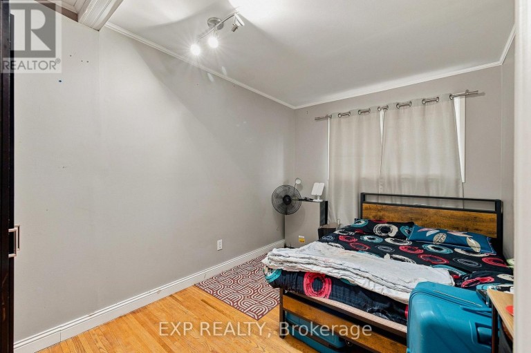 56 ASHBURY AVENUE, London South (South Y), Ontario, N6E1T1