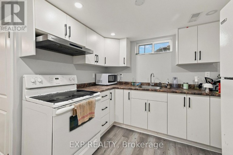 56 ASHBURY AVENUE, London South (South Y), Ontario, N6E1T1