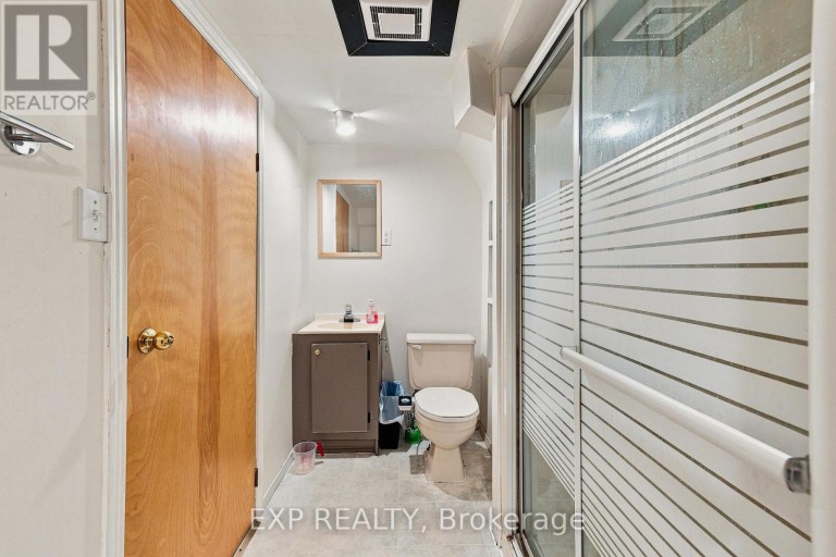 56 ASHBURY AVENUE, London South (South Y), Ontario, N6E1T1