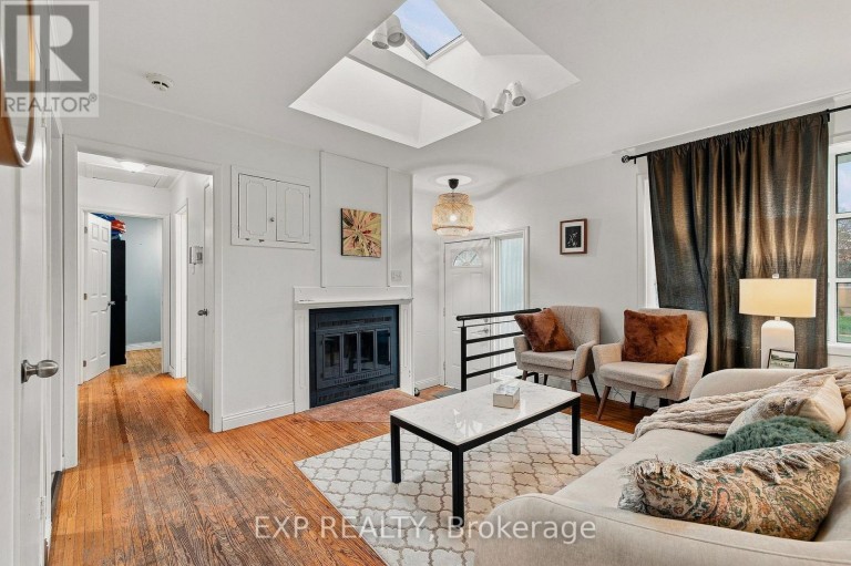 56 ASHBURY AVENUE, London South (South Y), Ontario, N6E1T1