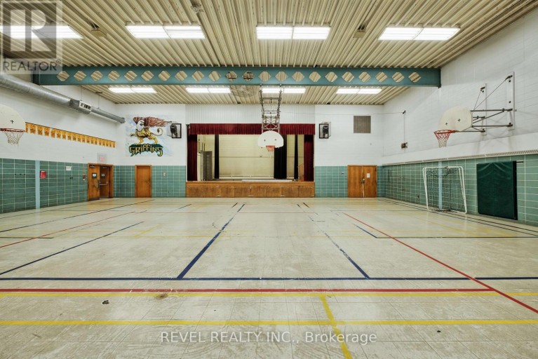 45 RANDALL AVENUE, Hamilton (Stoney Creek), Ontario, L8G2K8