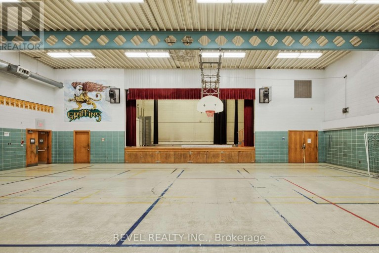 45 RANDALL AVENUE, Hamilton (Stoney Creek), Ontario, L8G2K8