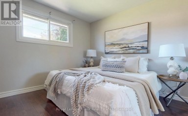 121 LABRADOR DRIVE Oshawa (Donevan) Ontario photo 16