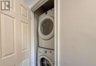 121 LABRADOR DRIVE Oshawa (Donevan) Ontario photo 21