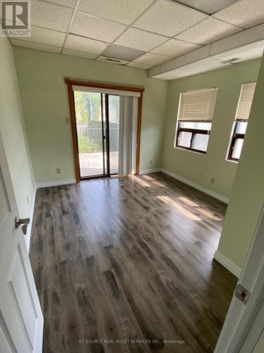 2 - 54 MARKHAM STREET, Toronto (Trinity-Bellwoods), Ontario, M6J2G5