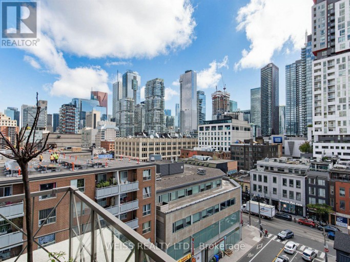 902 - 18 BEVERLEY STREET, Toronto (Kensington-Chinatown), Ontario, M5T3L2