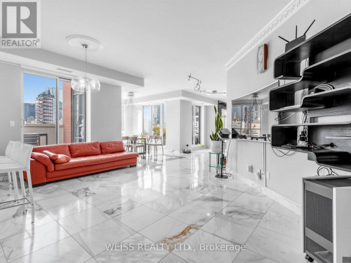 902 - 18 BEVERLEY STREET, Toronto (Kensington-Chinatown), Ontario, M5T3L2