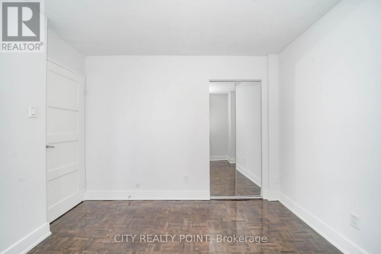 402 - 33 ISABELLA STREET, Toronto (Church-Yonge Corridor), Ontario, M4Y2P7