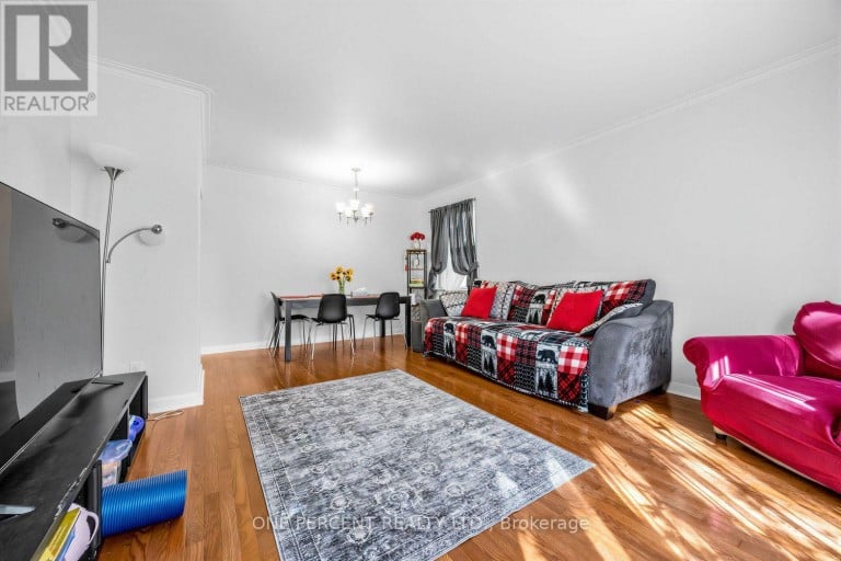 78 MELCHIOR DRIVE, Toronto (West Hill), Ontario, M1E3W5